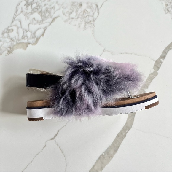 UGG Holly Sheepskin Sandal - Picture 4 of 12